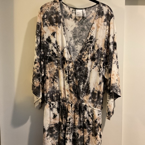 🩶 Bar III BLACK TIE DYE Wet N Wild Romper Swim Cover-up Size XL - Picture 3 of 11